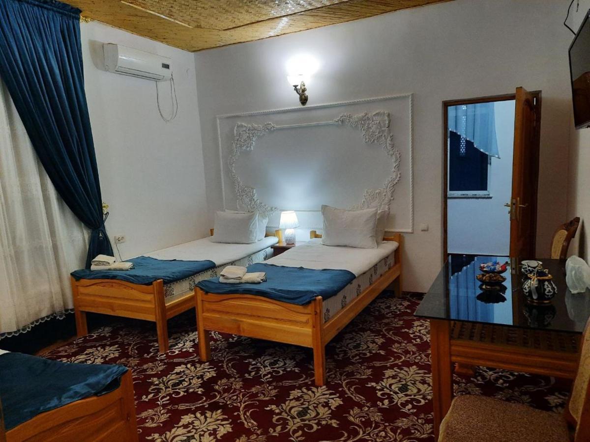 Hotel Parvina Buchara Buitenkant foto